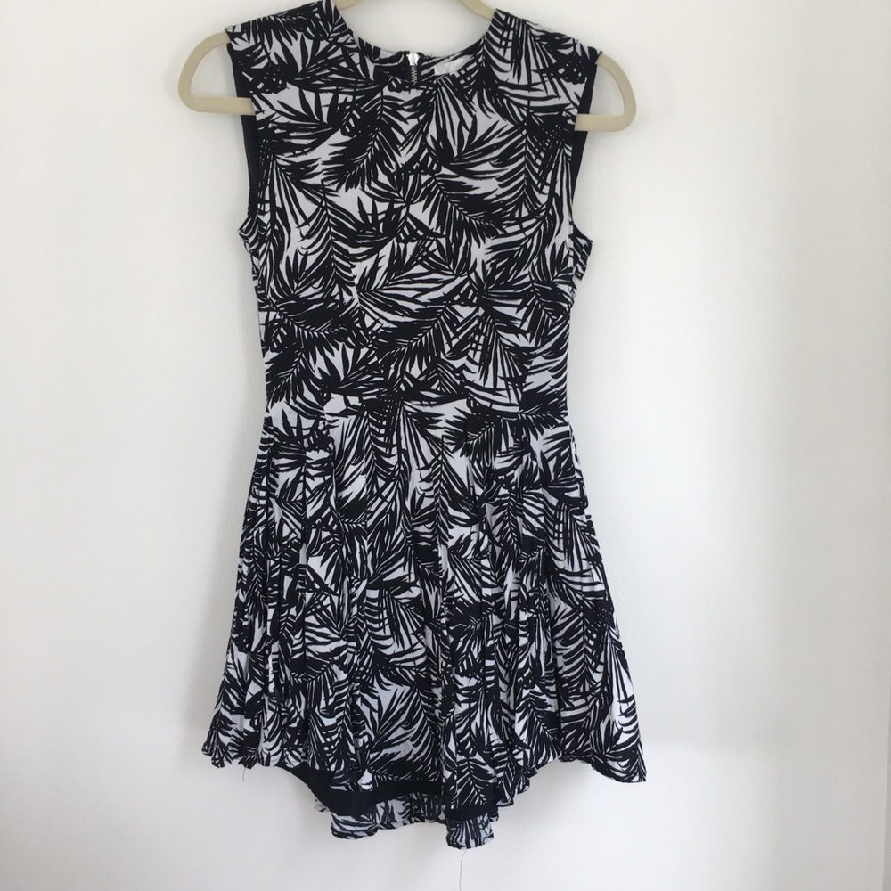 H&M hm white black tropical palm mini dress skater